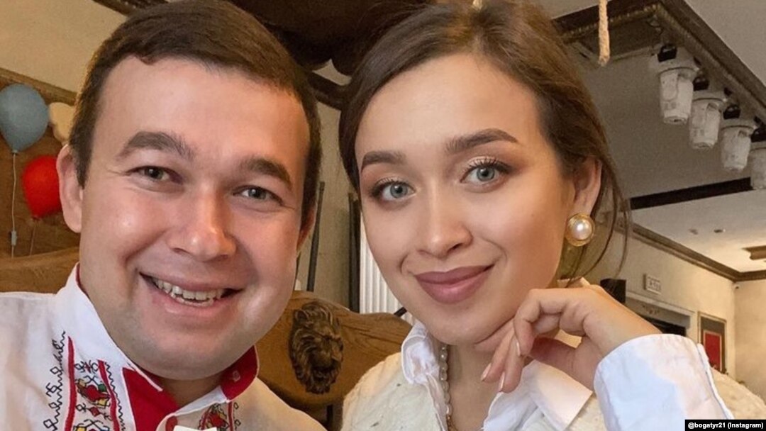 Блогеры Александр Яшков и Ирина Кузьмина 