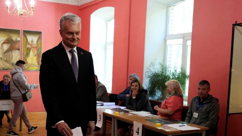 Lithuanian President Set To Secure Reelection As Opponent Concedes