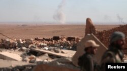 Бійці Сирійських демократичних сил під час бою на північ від Ар-Ракки, фото 7 листопада 2016 року