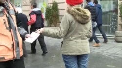 Sarayevoda anti-korrupsiya materialları paylanıb