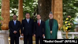 Пәкістан президенті Асиф Әли Зардари, Тәжікстан президенті Эмомали Рахмон, Ресей президенті Дмитрий Медведев, Ауғанстан президенті Хамид Карзай. Душанбе, 2 қыркүйек 2011 жыл.