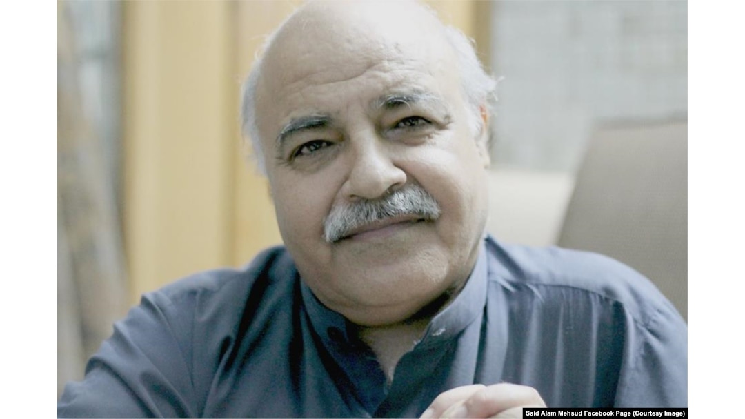 سید عالم مسید د پښتونخوا ولسي تحریک مشر او د پي ټي اېم له مخکښه فعالانو یو دی چې اوس له هېواده بهر اوسي - پخوانی انځور.
