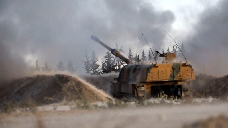 Турски војници и курдски борци разменија силно гранатирање во Сирија