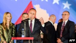 Istovremeno s ovim, nedeljama već traje i verbalni rat s Prištinom, a ulogu glavnog đavola dobio je Ramuš Haradinaj: Pančić