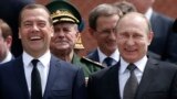 В. Путин и Д. Медведев, 22 июня 2015