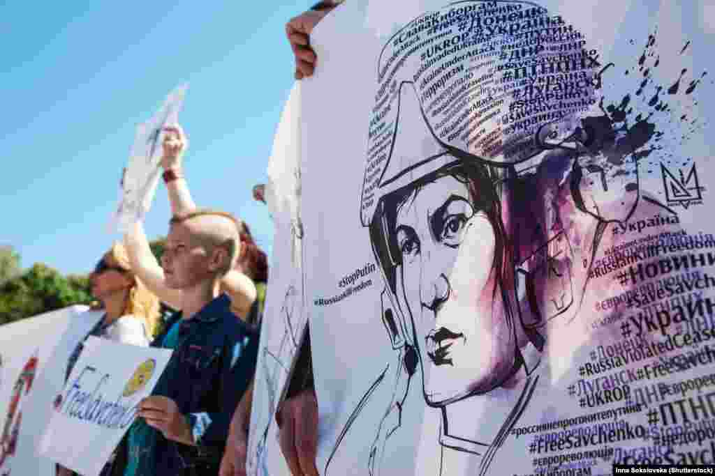 Aktivisti pozivaju na oslobađanje Nađe Savčenko.