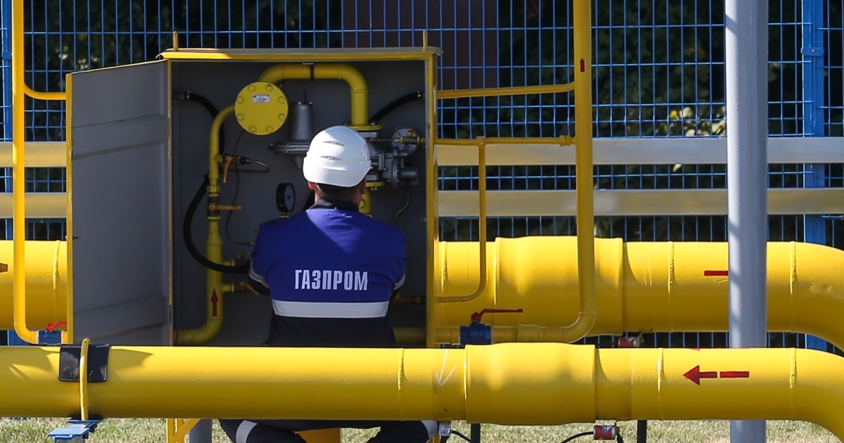 Постачання російського трубопровідного газу до Європи впало до мінімуму за 50 років – Reuters