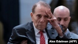 Bob Dole 