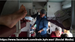 Поїзд Київ-Костянтинівка під час зйомок