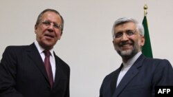 Глава МИД России Сергей Лавров и Саид Джалили на встрече в Тегеране 13 июня 2012 г. 