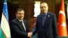 Президенты Узбекистана и Турции Шавкат Мирзияев (слева) и Реджеп Тайип Эрдоган. Пекин, май 2017 года.