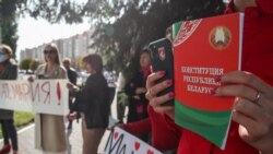 În Belarus, protestele continuă în pofida violențelor din partea poliției