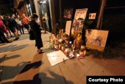 “Шрайн” памяти Криса Маркер в день показов в Бруклине (фото: Андрей Загданский)