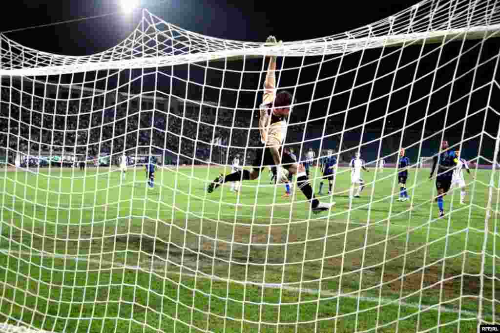 Qarabağ 1-0 Brugge #18