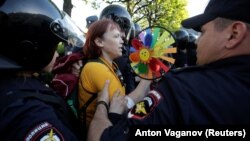 Police in St. Petersburg detain a participant in an LGBT rally in Russia's second-largest city. (file photo)