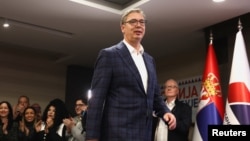 Fostul președinte al Serbiei, Aleksandar Vučić, candidatul la funcția de prim-ministru din partea Partidului Progresist Sârb, aflat la guvernare, recunoscându-și înfrângerea la alegerile parlamentare, la Belgrad, pe 25 octombrie 2026