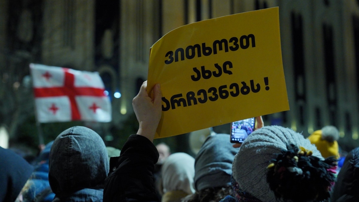 „გზის გადაკეტისთვის“ პოლიციამ 17 ჟურნალისტს გამოუწერა 5000-ლარიანი ჯარიმა - cmis