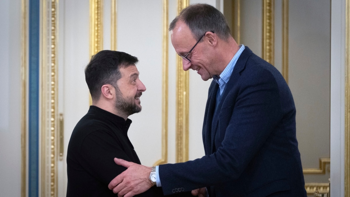 ზელენსკი ფიქრობს, რომ ნატოს გაწევრიანებამდე უკრაინაში შეიძლება უცხოური ჯარები განლაგდნენ