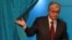 Президентікке кандидат Қасым-Жомарт Тоқаев кезектен тыс президент сайлауына дауыс беруге келген сәт. Нұр-Сұлтан, 9 маусым 2019 жыл.