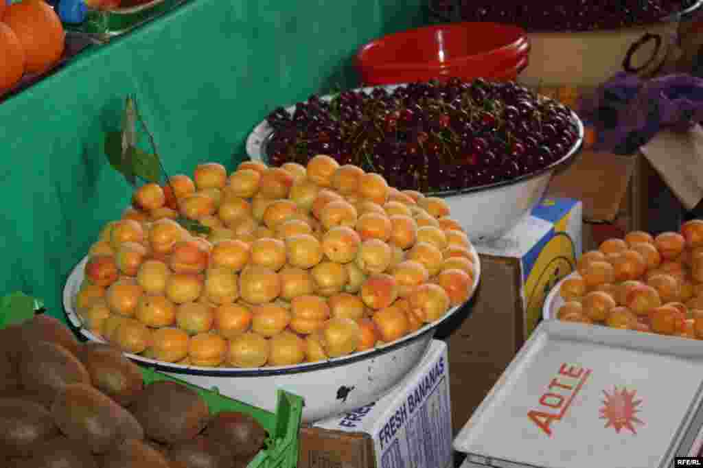 Дар орзуи арзонӣ #84