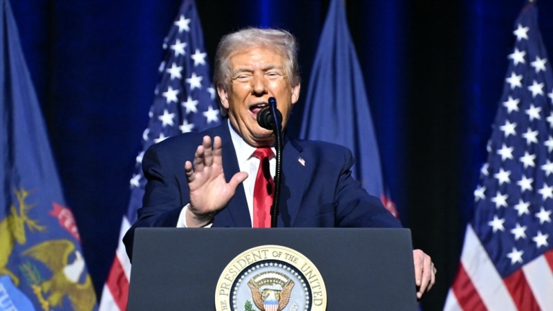 Tramp: ABŞ İranda 'çox güclü' addım atacaq