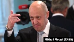 Russian tycoon Yevgeny Prigozhin's claim that he met with anticorruption campaigner Aleksei Navalny made waves in Russia this week. 