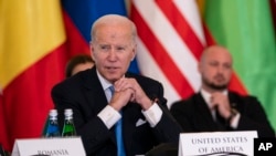 Джо Байден каже, що лідери Бухарестської дев’ятки є «передовою» колективної оборони НАТО.