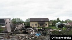 Место крушения российского Ту-134 под Петрозаводском, 21июня 2011