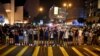 У Гонконгу знову сутички: поліція застосувала сльозогінний газ, протестувальники – каміння