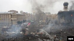 Ukraine -- A general view of Independence Square during on-going anti-government protests in downtown Kyiv, 19 February 2014. 