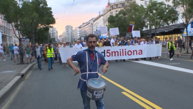 Во Белград одржан 35. протест „Еден од пет милиони“