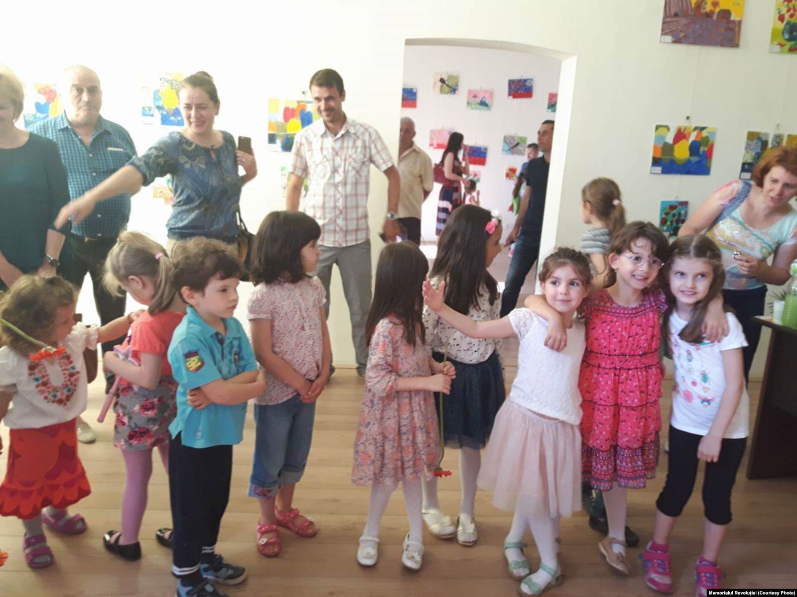  Expoziție de desene la Memorial