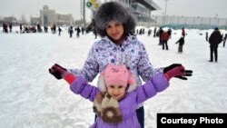 Ләйсән Әхмәтова кызы белән
