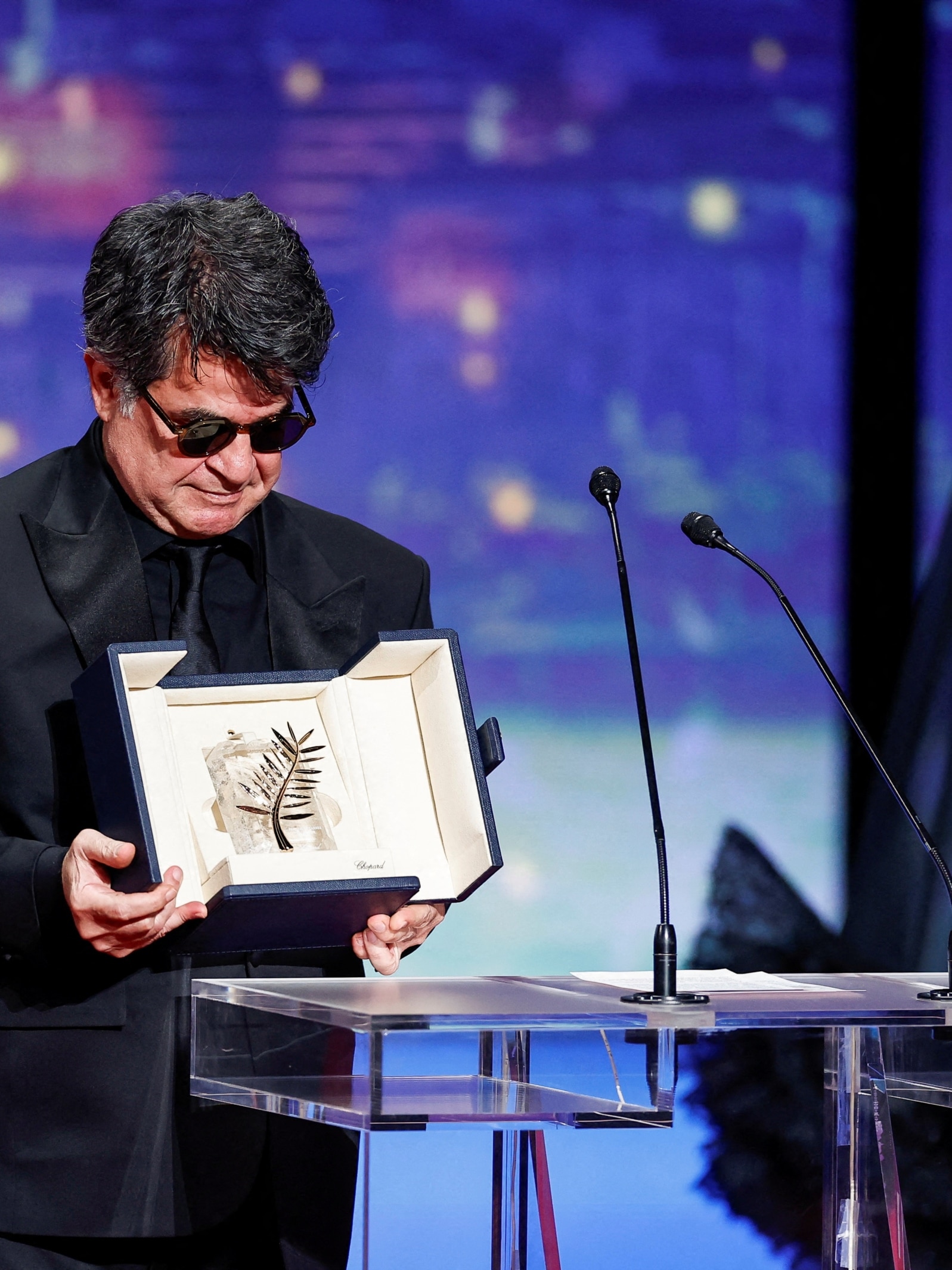 Cineastul iranian Jafar Panahi a câștigat premiul Palme d'Or la Cannes. 24 mai 2025.