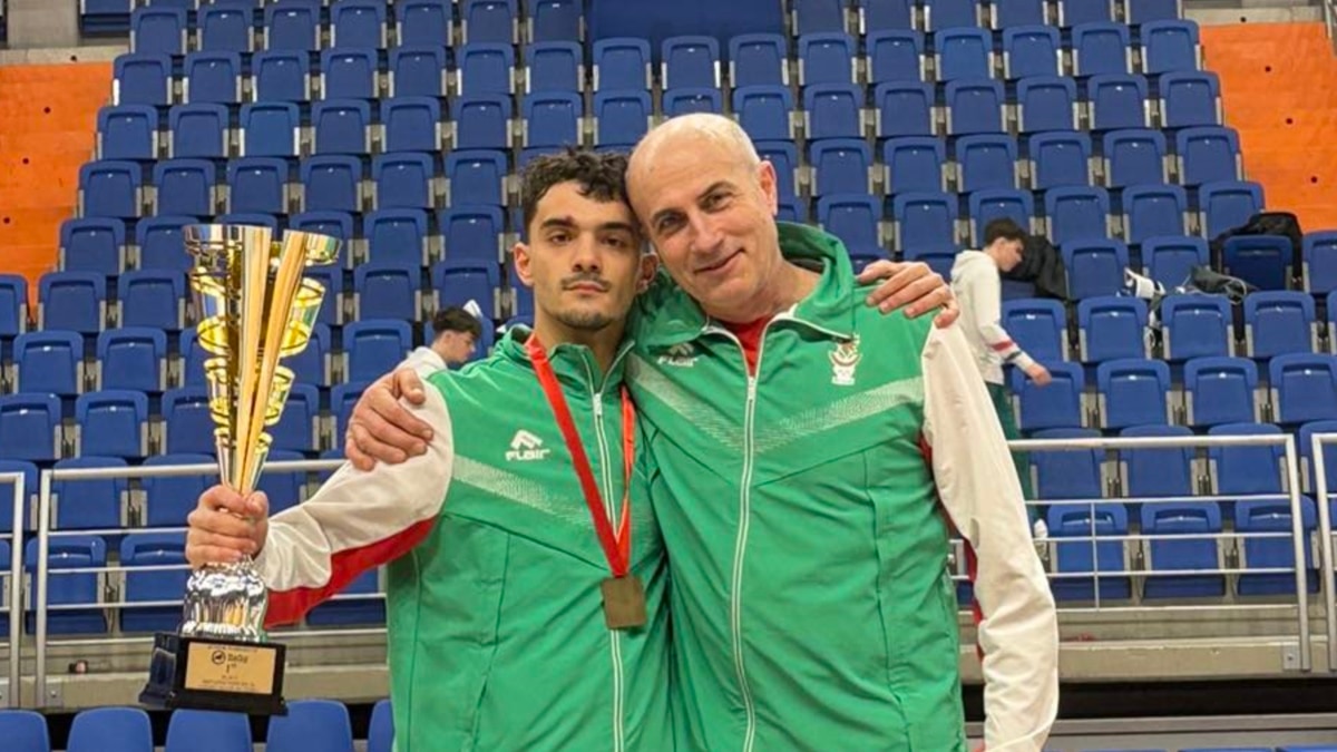 Той е само на 19, а вече пише история в