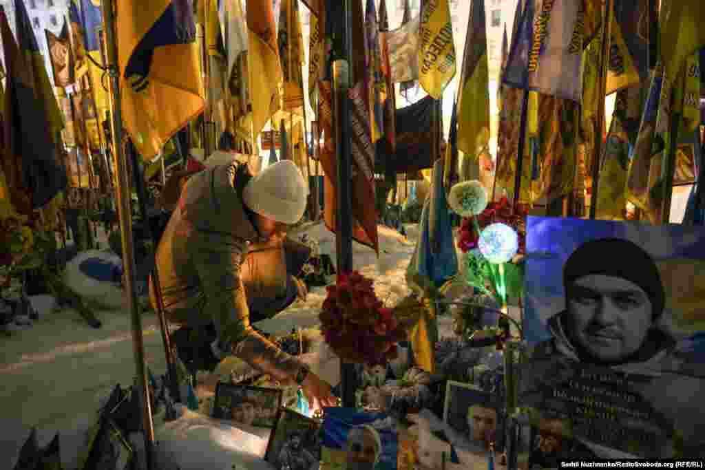 Народний меморіал на майдані Незалежності в Києві став символом великої війни