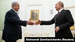 Takimi ndërmjet kryeministrit izraelit, Benjamin Netanyahu dhe presidentit rus, Vladimir Putin. Moskë, 4 Prill