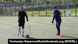 Один з тренерів команди Євген Чеботаєв (п.)