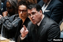 احمدرضا باطبی در نشست شورای امنیتی خطاب به نمایندهٔ جمهوری اسلامی گفت دوران شماها تمام می‌شود و محاکمه خواهید شد