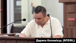 Максим Микитась у залі суду, Київ, 20 серпня 2026 року