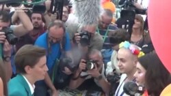 Șefa guvernului sîrb și primarul din Belgrad au luat parte la parada LGBT