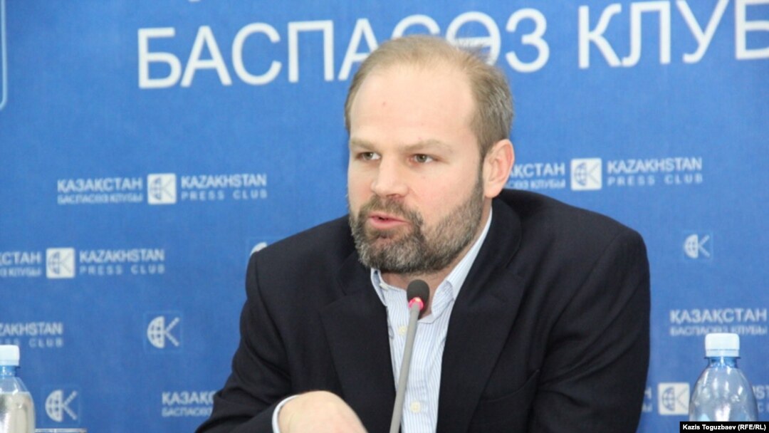 Жон Далҳизен Россияни ўзбекистонликларни депортация қилишни тўхтатишни сўради. 