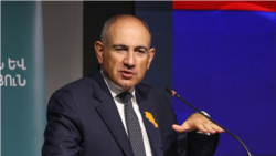 Փաշինյանը հայտարարում է՝ անկլավ-էքսկլավների հարցը լուծվելու է տարածքների փոխանակմամբ