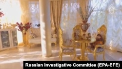 Скриншот из оперативного видео, снятого в доме главы управления ГИБДД по Ставрополью Алексея Сафонова