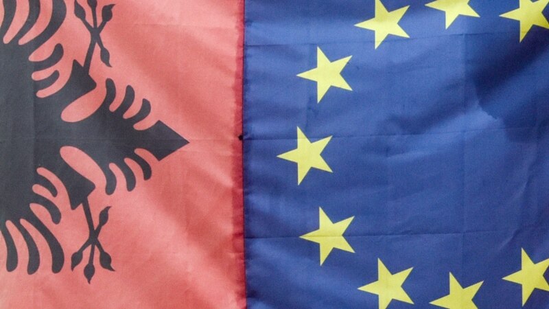 EU pozvala na smirivanje situacije u Albaniji nakon odluke o rušenju zgrade Narodnog pozorišta