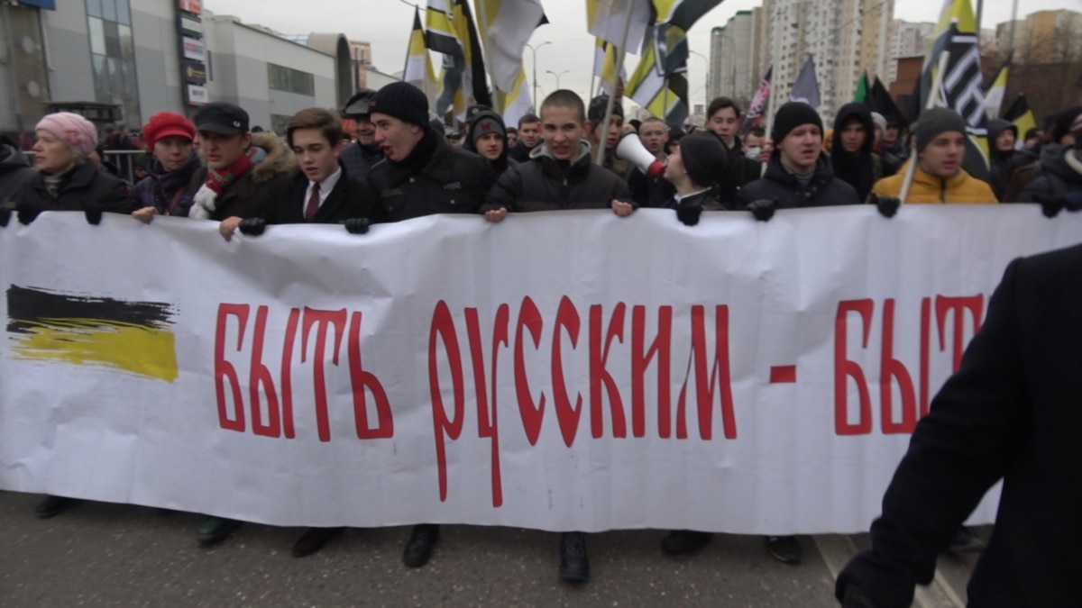 В Петербурге задержали двух противников «Русского марша»