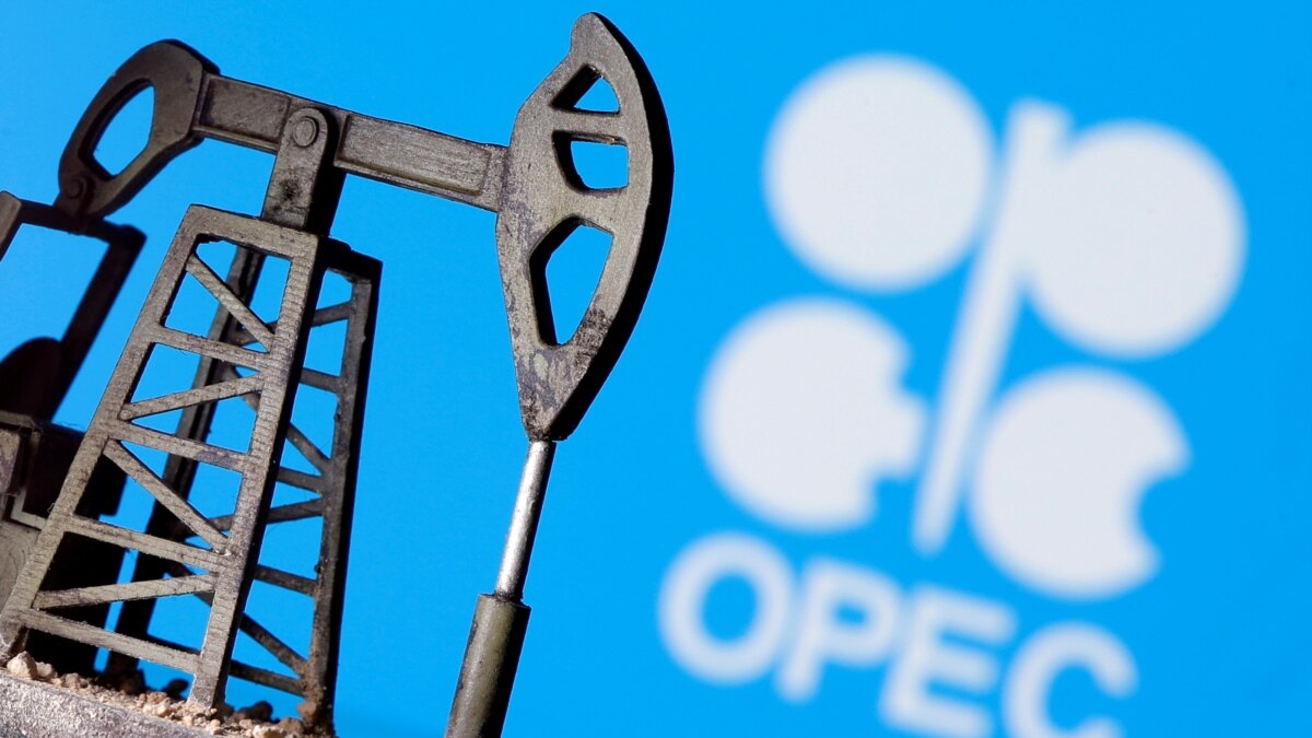 OPEC and Russia announce small oil production cut for October