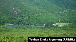 Вид на Торопово озеро