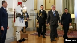 Владимир Зеленский во время визита в Афины, 16 ноября 2025 года