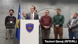 Albin Kurti mətbuat konfransında